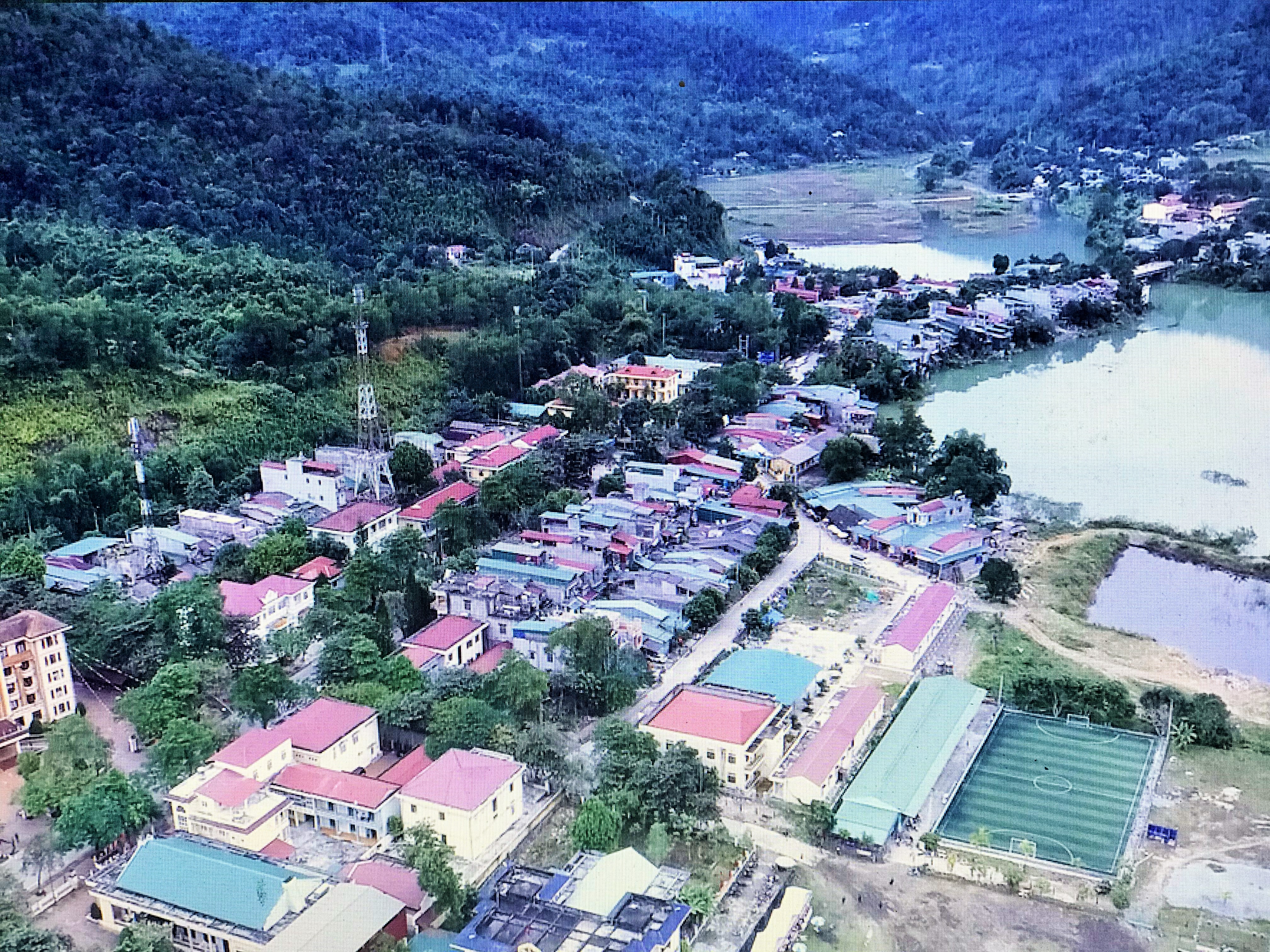 Thị trấn Yên Phú trung tâm của  